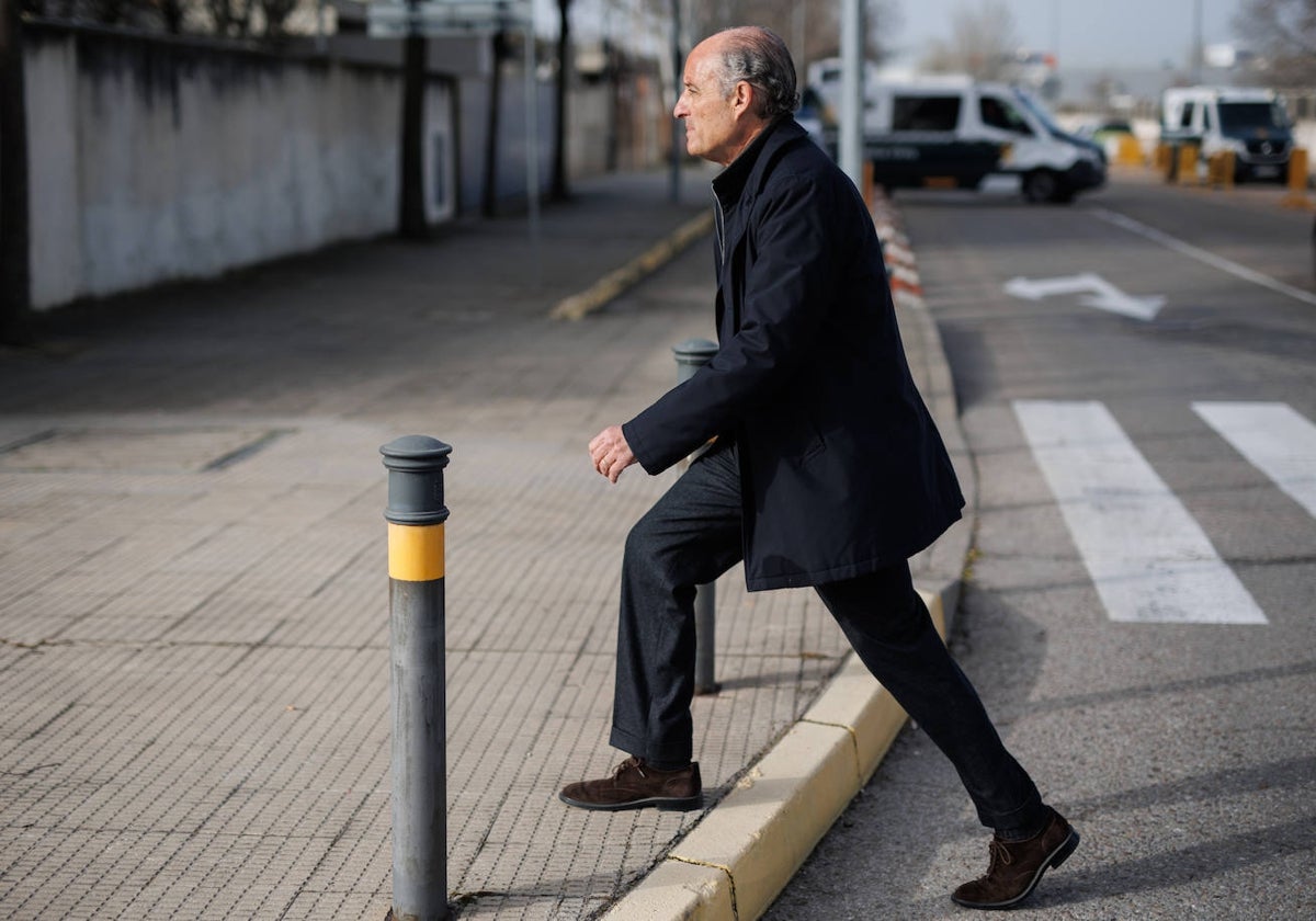 El expresidente, cerca de la Audiencia Nacional.