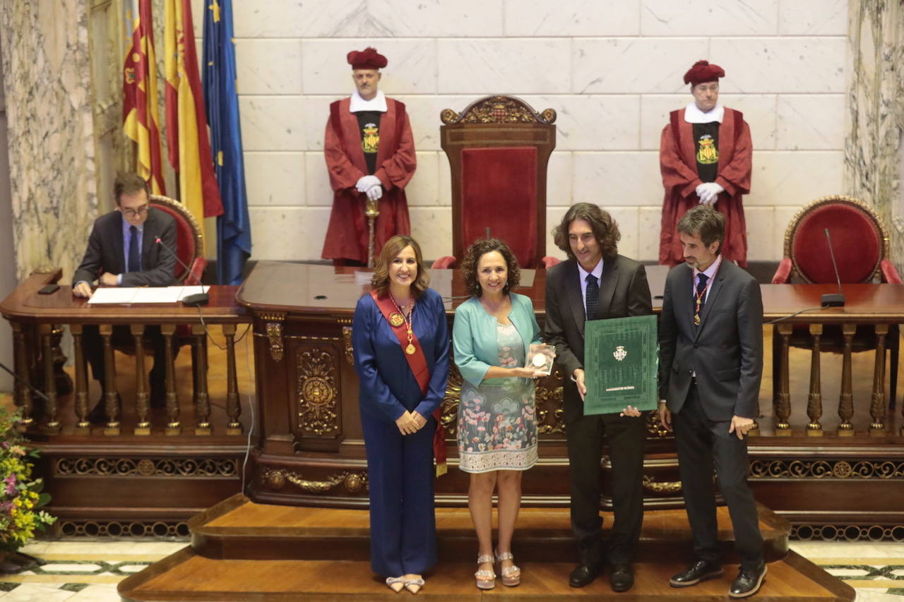 Valencia entrega las distinciones y honores de la ciudad con motivo del 9 d&#039;Octubre