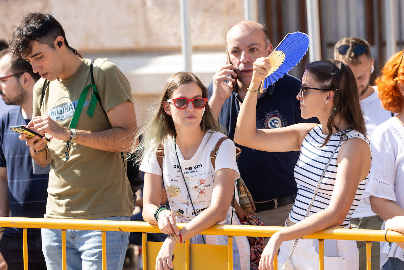 Valencia vibra con una nueva mascletà a las puertas del 9 d&#039;Octubre