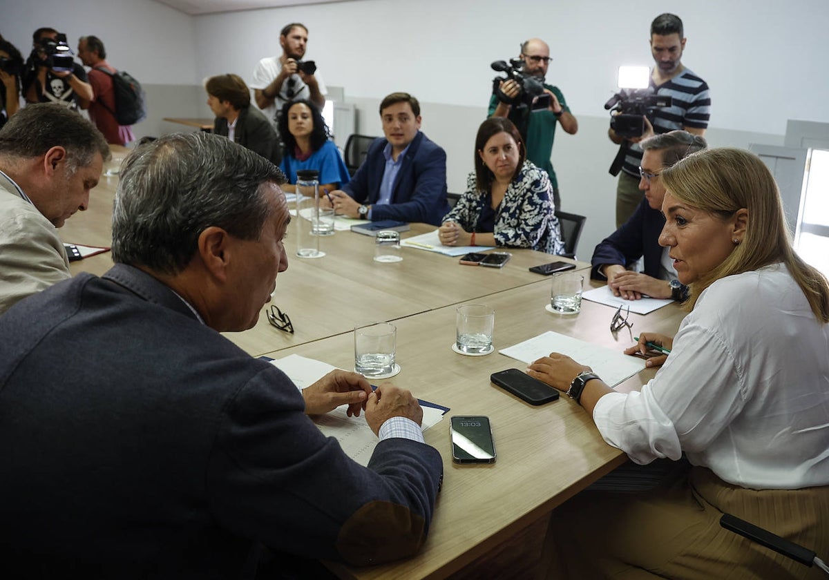 Primera reunión de la comisión interdepartamental.