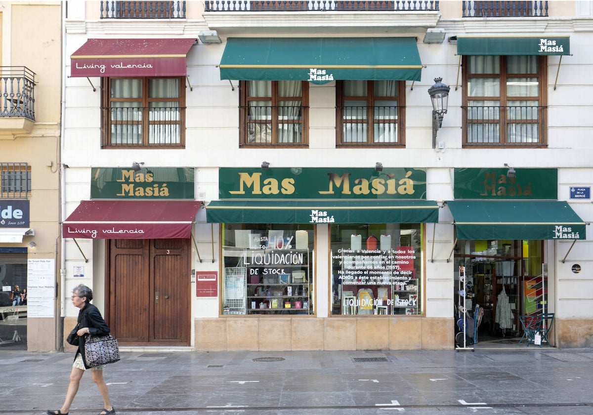 Establecimiento Mas Masiá en la plaza de la Merced.