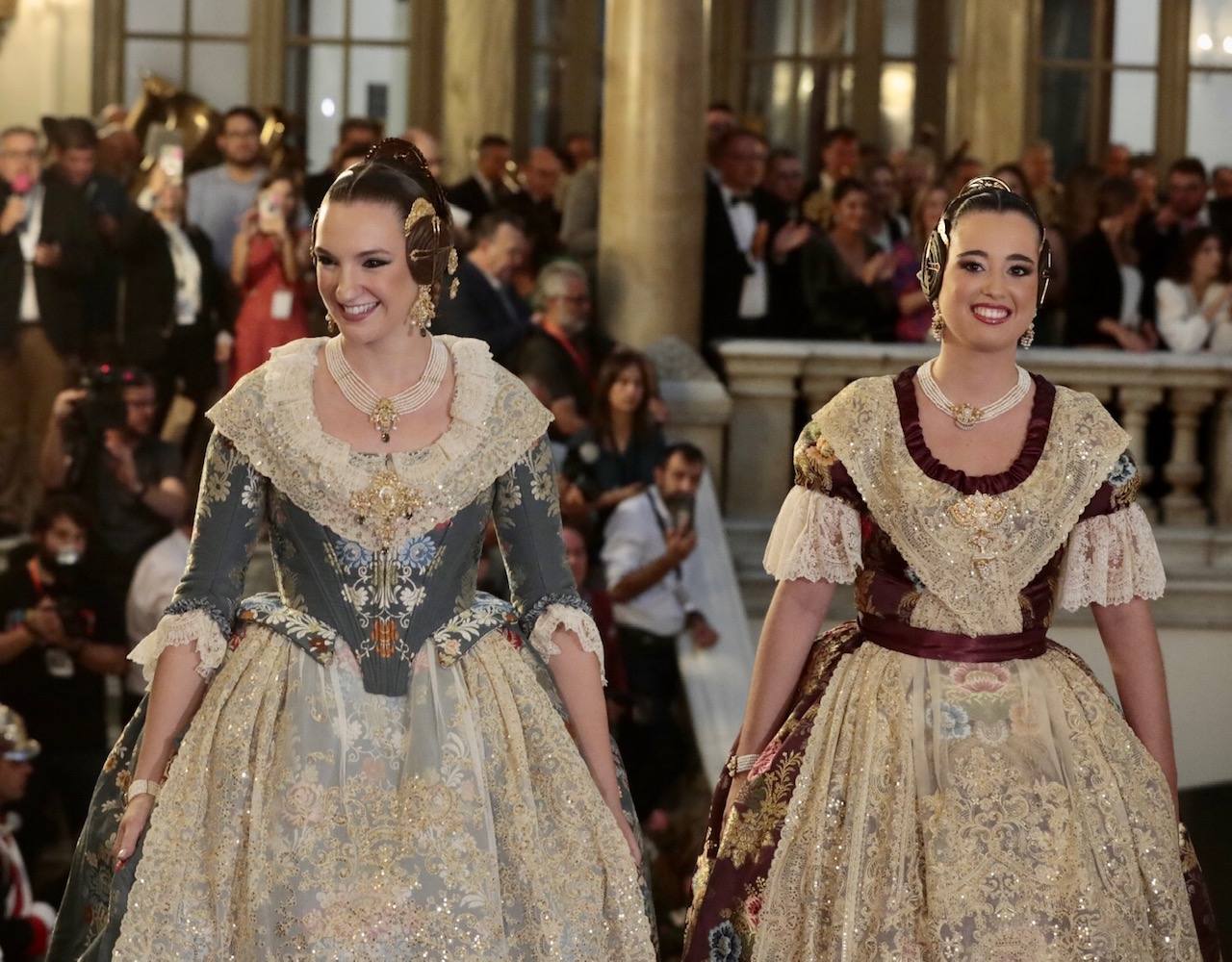 La proclamación de las nuevas falleras mayores de Valencia, en imágenes