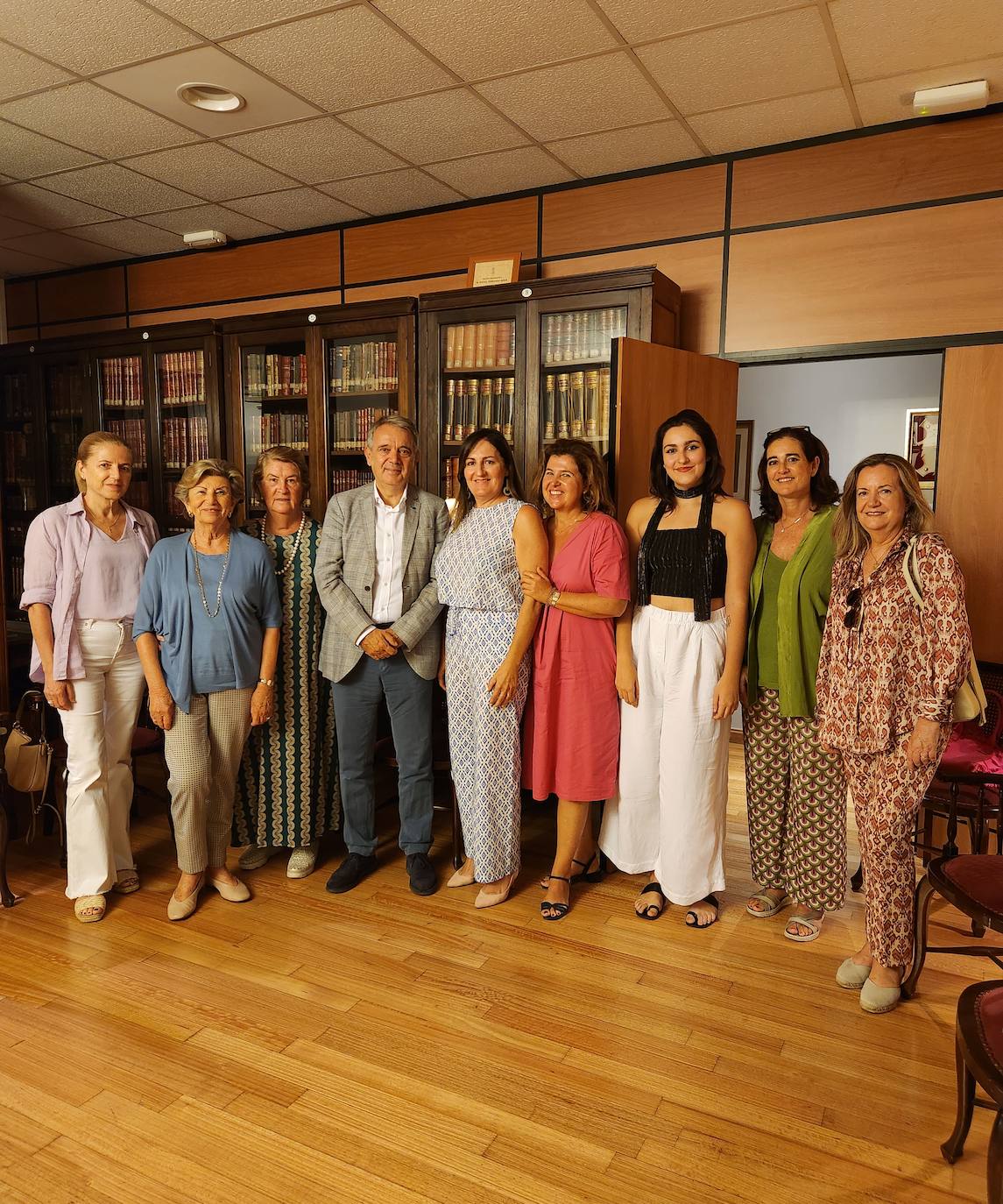 Jorge Alacid presenta su novela 'Los seres queridos' en el club de lectura del Casino de Agricultura.