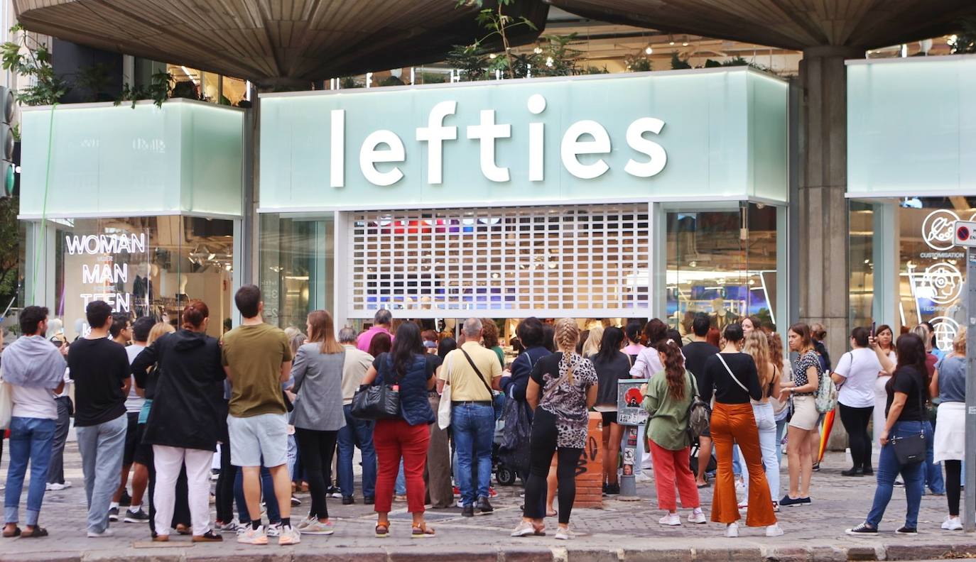 Lefties abre tienda en el centro de Valencia