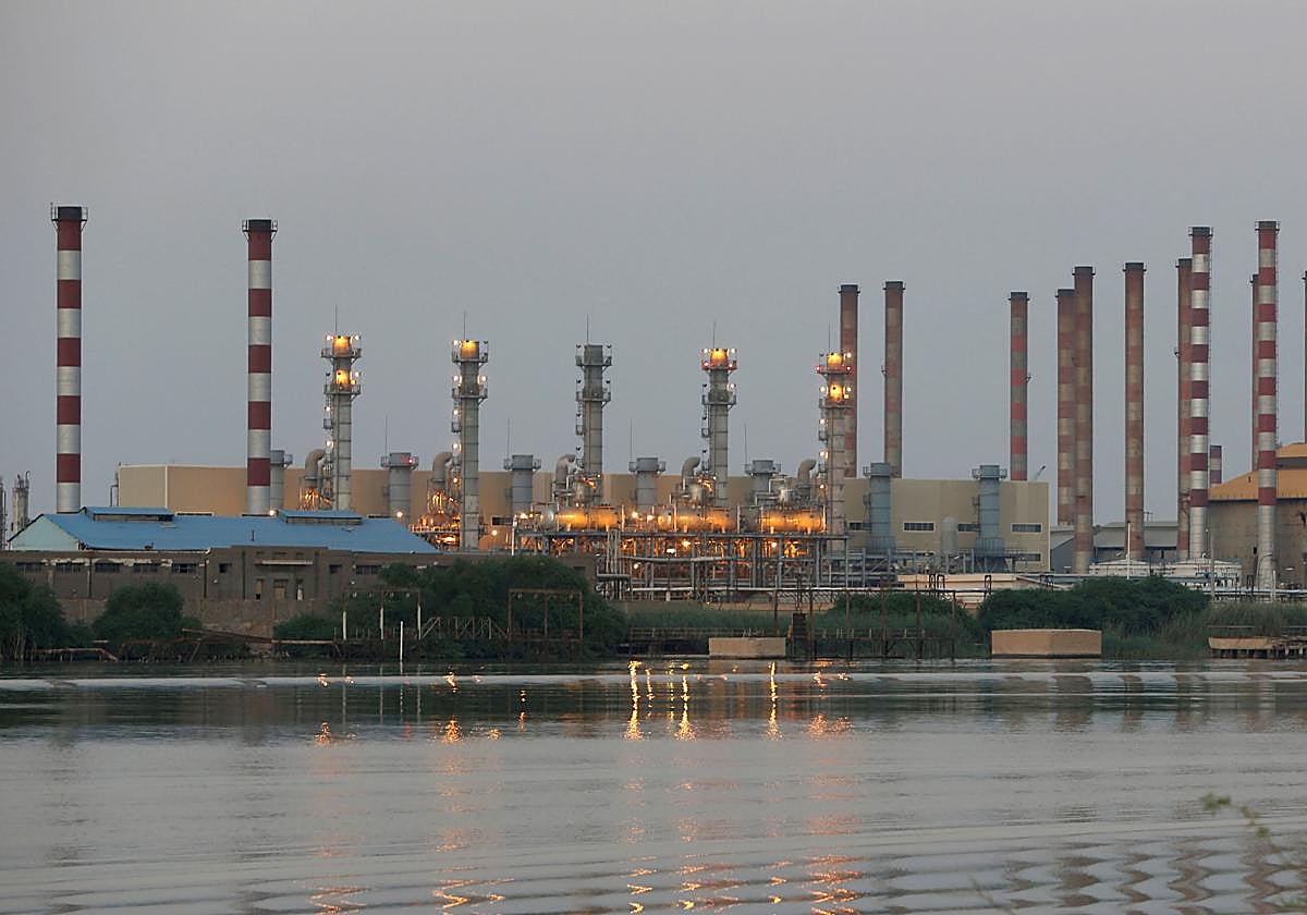 Refinerías de petróleo en Irán.