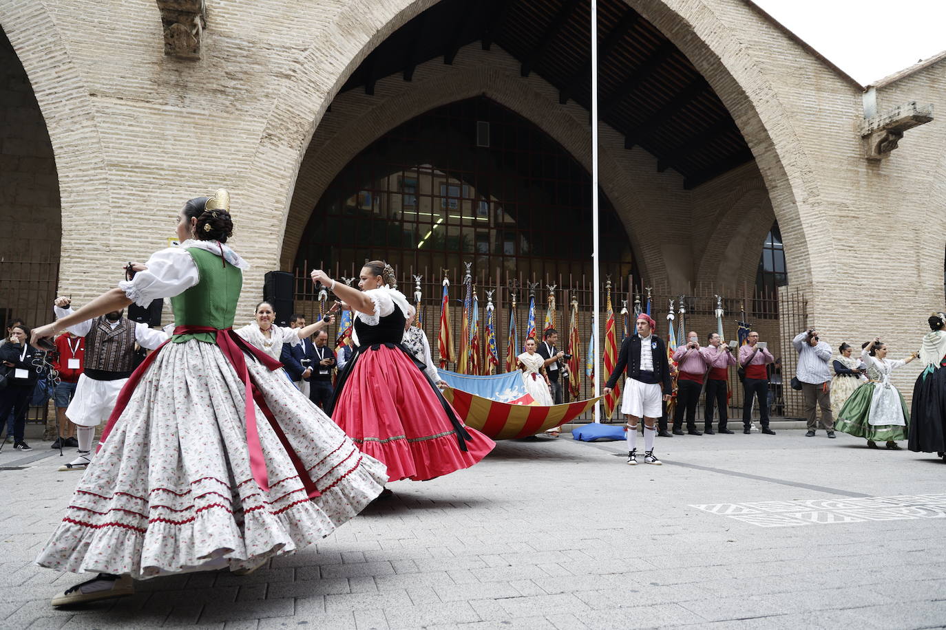 El Marítimo homenajea a la Senyera