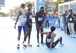 Kibiwott Kandie gana en la categoría masculina