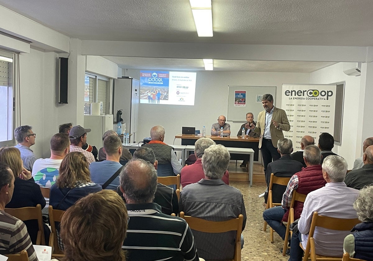 Presentación de la comunidad energética impulsada por la cooperativa vitivinícola.