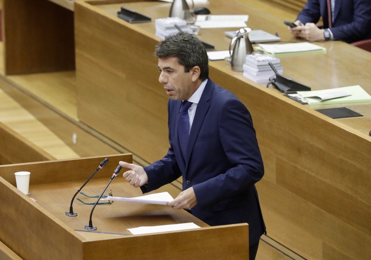 Carlos Mazón, en Les Corts.