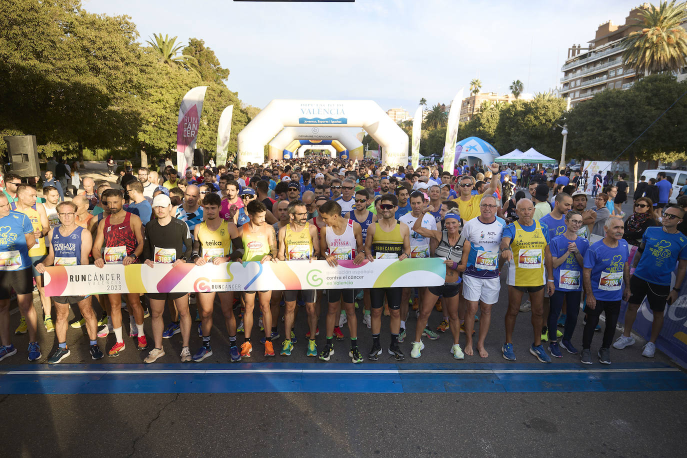 Las mejores imágenes de la Carrera contra el Cáncer 2023