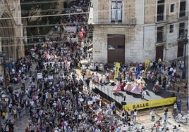 Coincidencia de la manifestación con los balls este domingo.