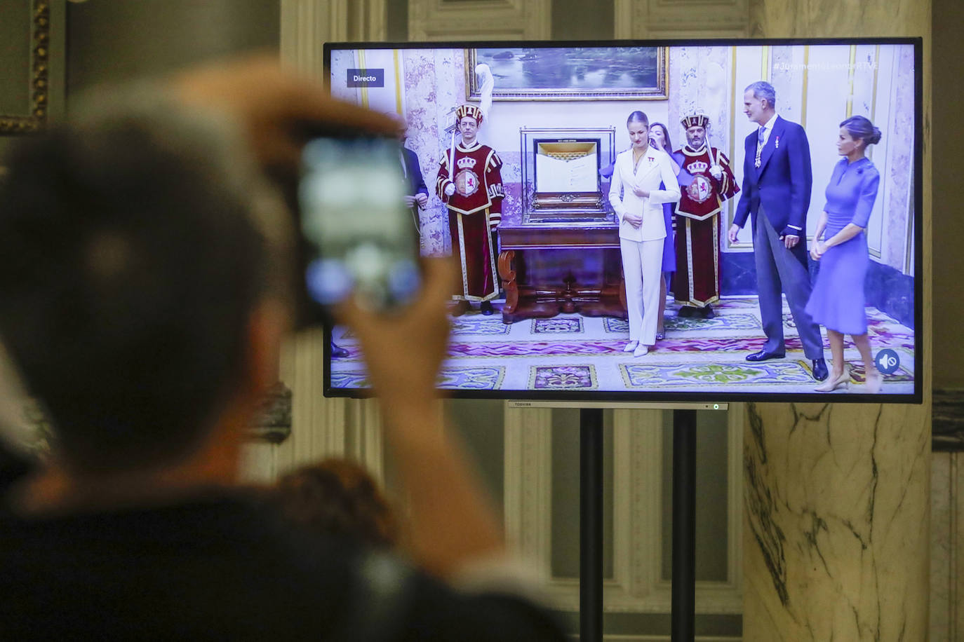 Así se ha vivido la jura de la princesa Leonor en el Ayuntamiento de Valencia