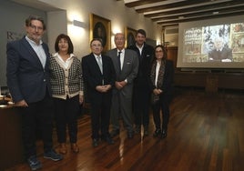 Acto de homenaje en memoria de Felipe Garín en la Academia de Bellas Artes de San Carlos.