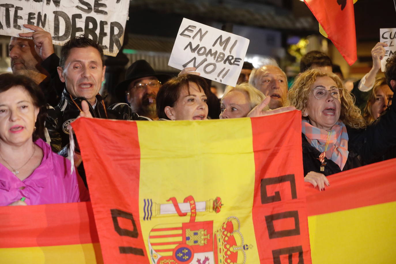 Se repiten las protestas este miércoles ante la sede del PSPV en Valencia