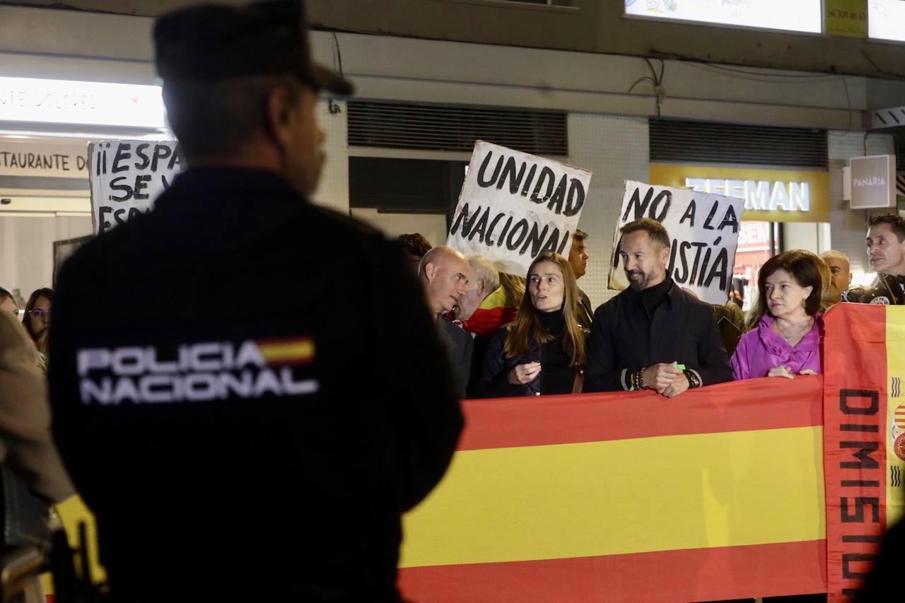 Se repiten las protestas este miércoles ante la sede del PSPV en Valencia