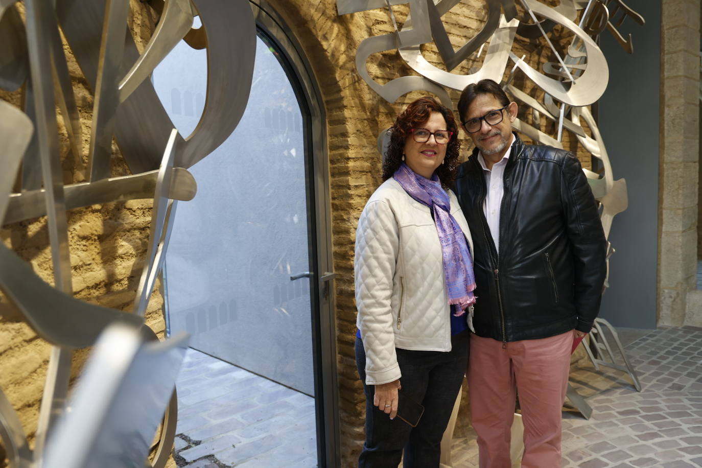 Los primeros visitantes estrenan el Centro de Arte Hortensia Herrero