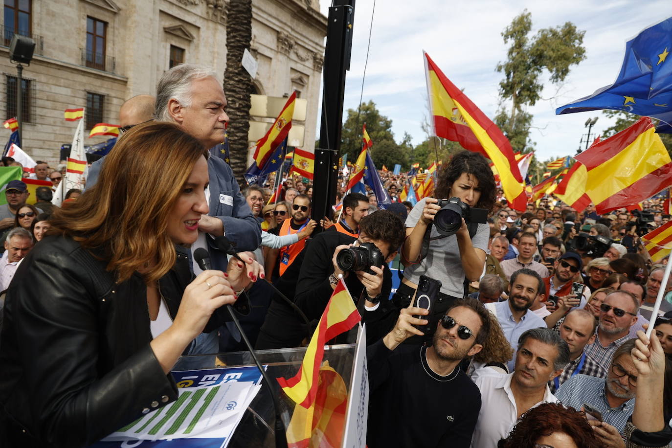 Fotos de la manifestación en Valencia contra la amnistía