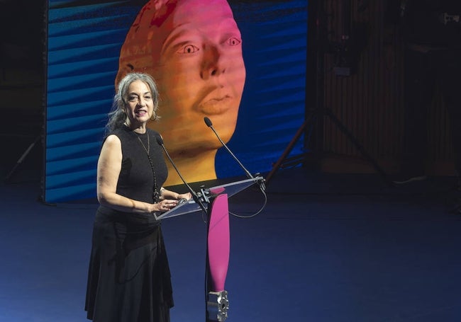 La presidenta de la Academia Valenciana del Audiovisual, Teresa Cebrián, durante su discurso en los Premios Berlanga.