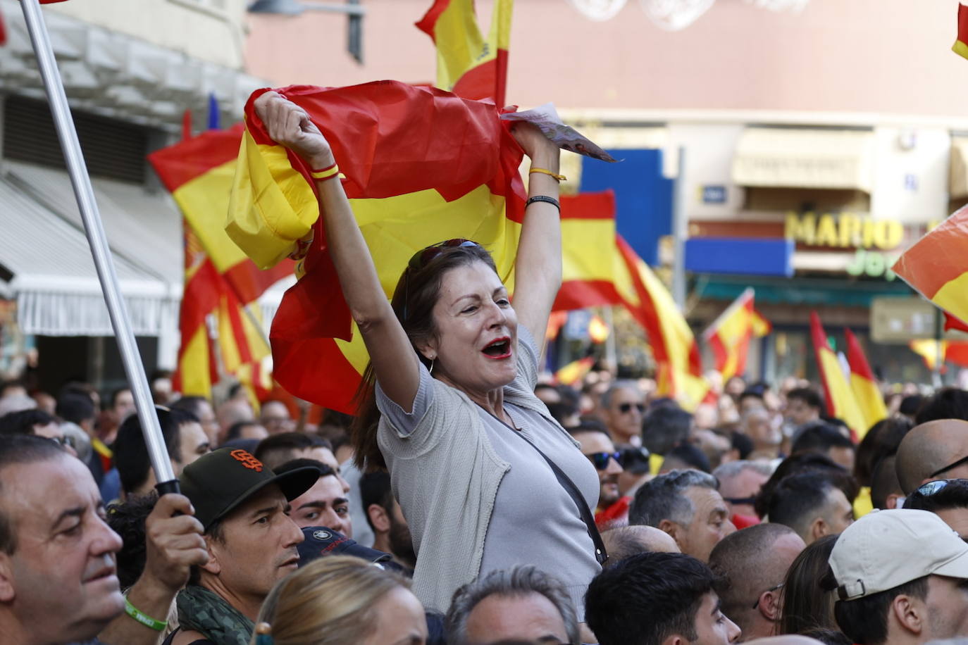 Fotos de la manifestación en Valencia contra la amnistía