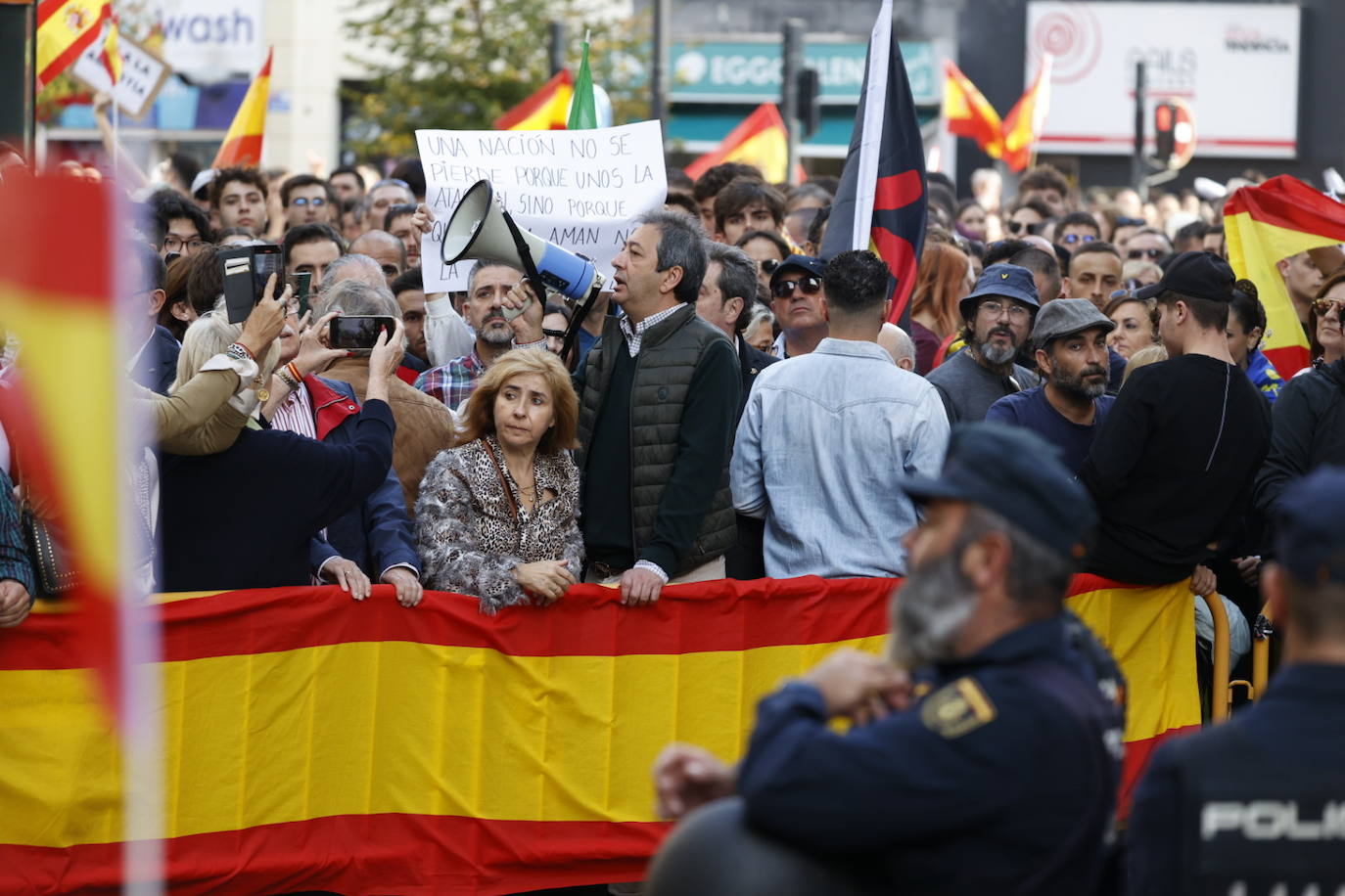 Fotos de la manifestación en Valencia contra la amnistía