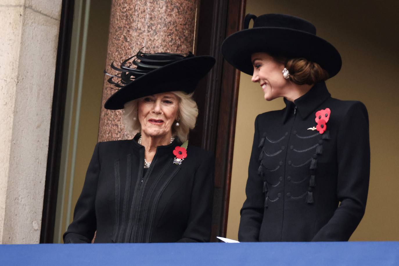 Kate Middleton deslumbra en el Día del Recuerdo con un guiño a la reina Isabel II