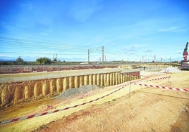 Obras del corredor mediterráneo a la altura de Almussafes.