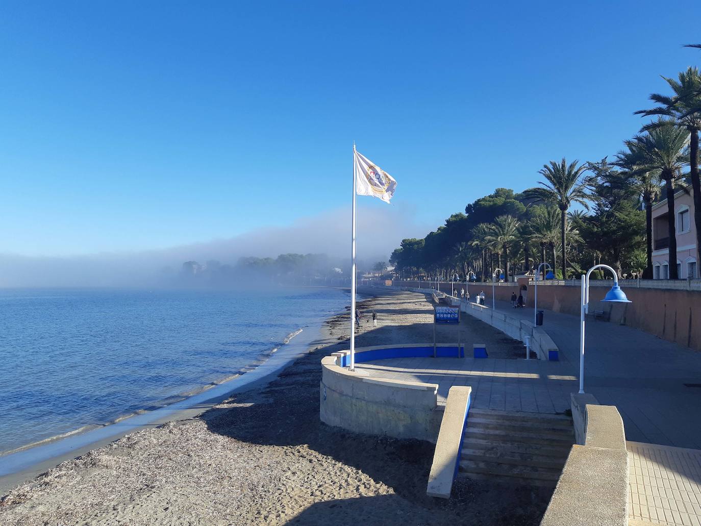 La niebla cubre Dénia