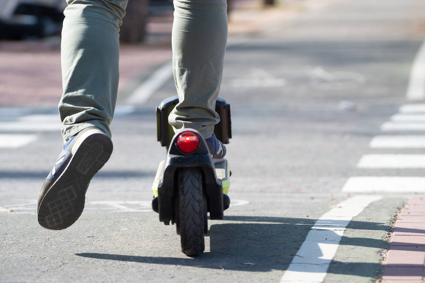 Un usuario de patinete.