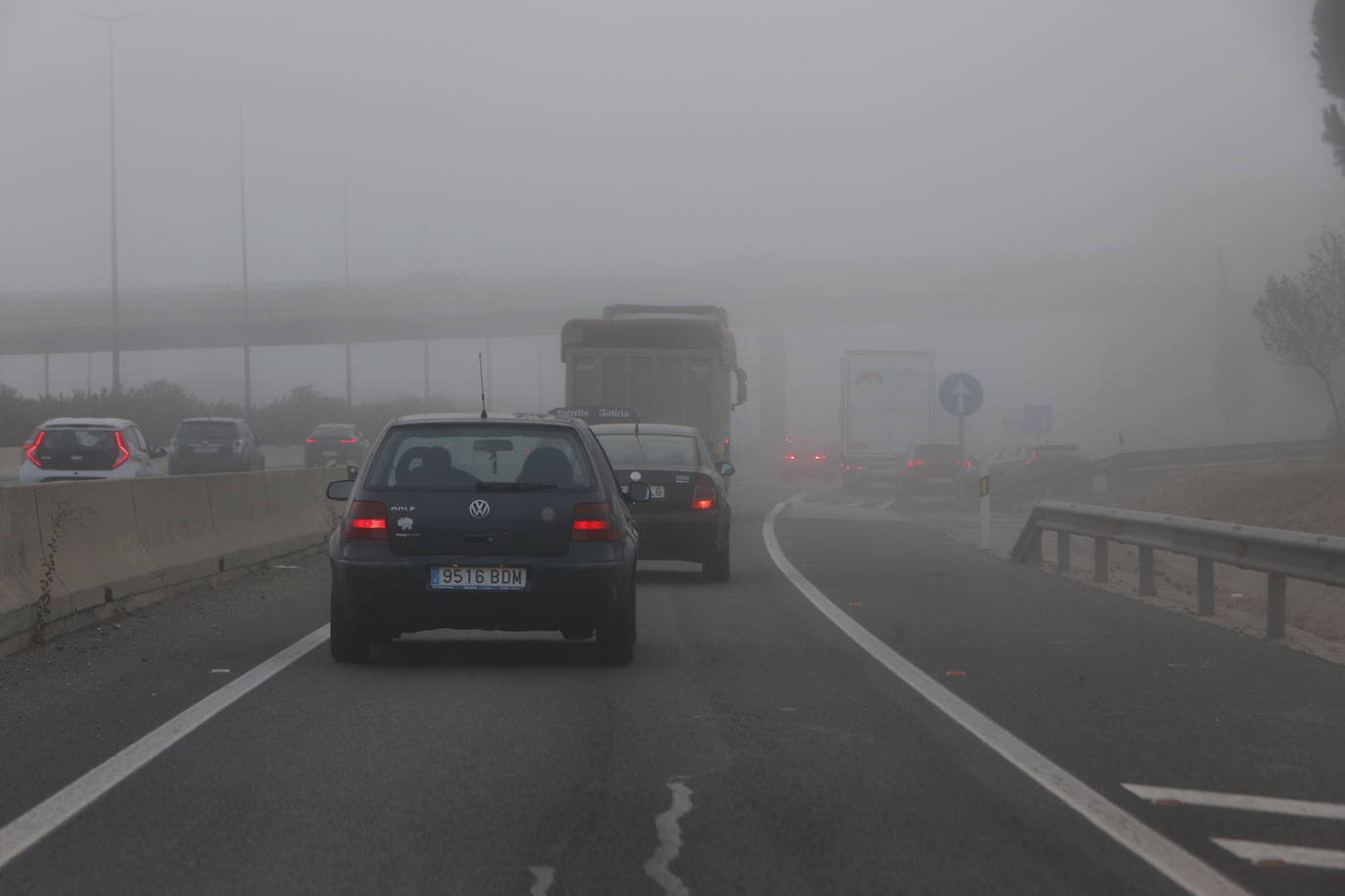 La niebla cancela y retrasa vuelos en el aeropuerto de Valencia