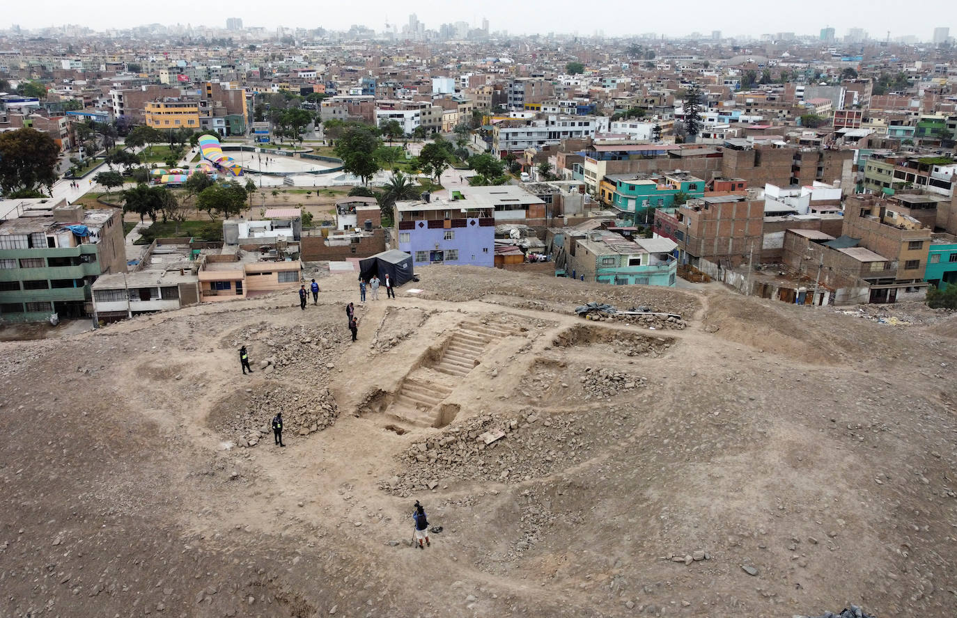 Sorprendente hallazgo en Lima: Encuentran cinco momias de unos 1.000 años de antigüedad