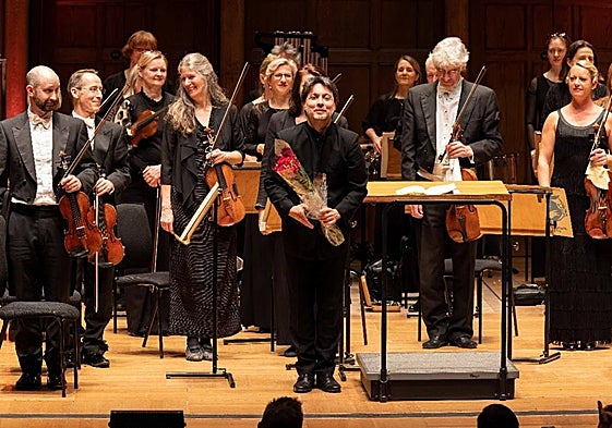 El debut de Roberto Fores Veses con la English Chamber Orquestra en el Cadogan Hall de Londres en 2022.