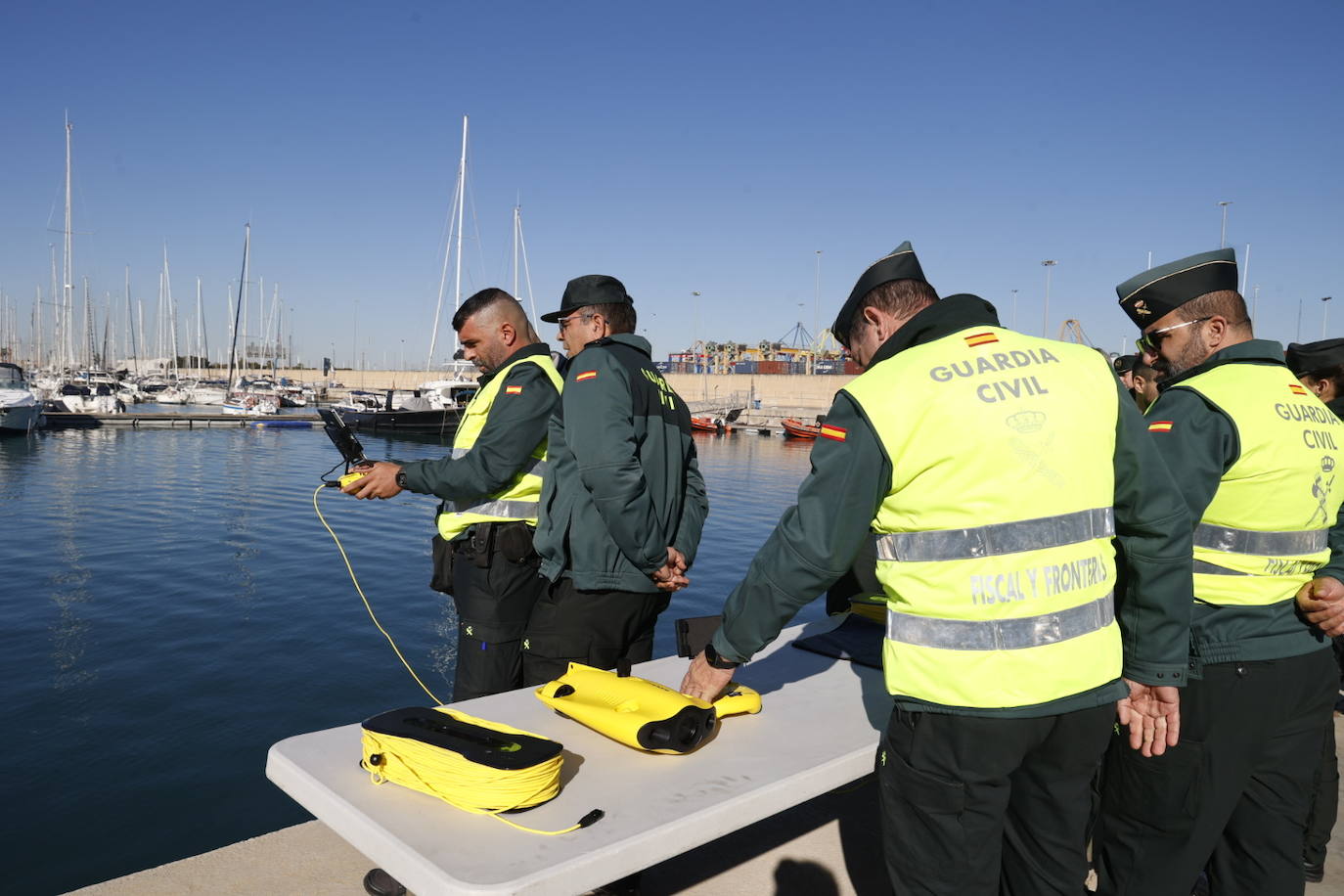 Presentación de los drones submarinos de la Guardia Civil detectar &#039;narcobuzos&#039;