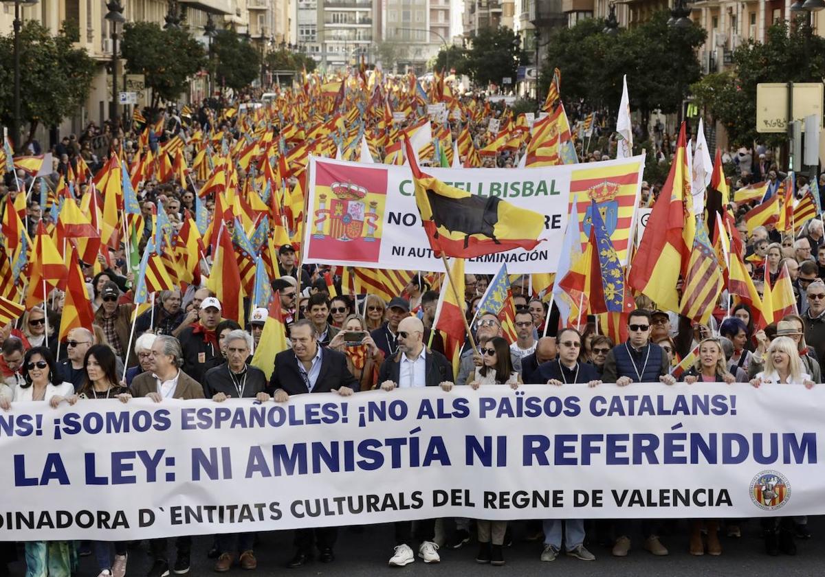 Un momento de la manifestación, este sábado, en Valencia.