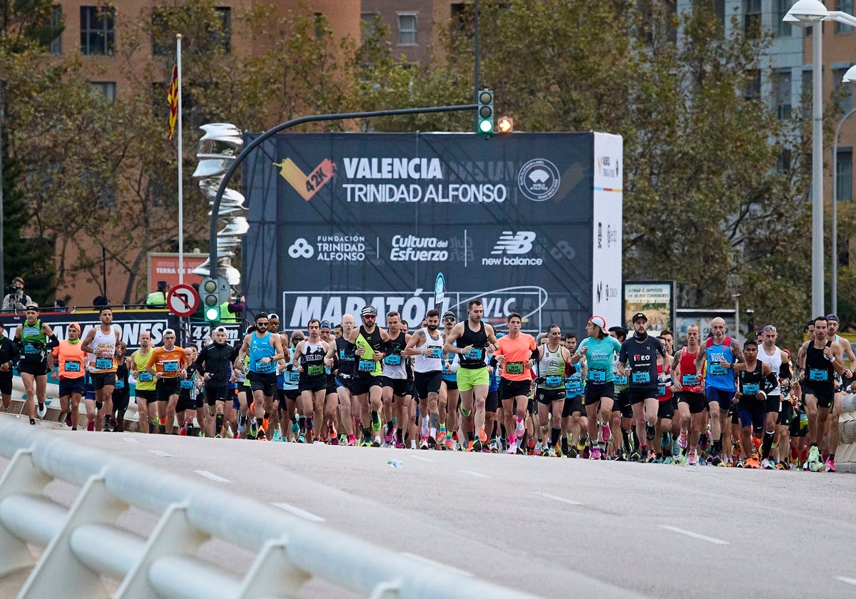 Participantes de la edición número 42 del Maratón de Valencia.