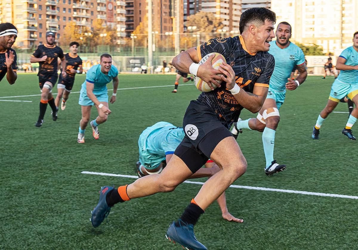 Los jugadores de Les Abelles, durante un partido.