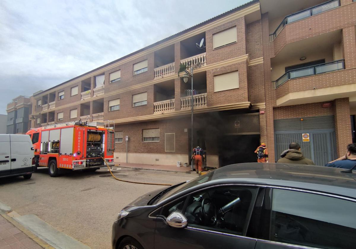 Bomberos han sofocado el incendio.