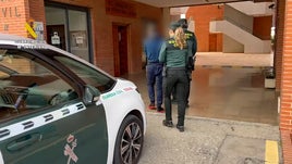 El detenido tenía antecedentes por delitos similares.