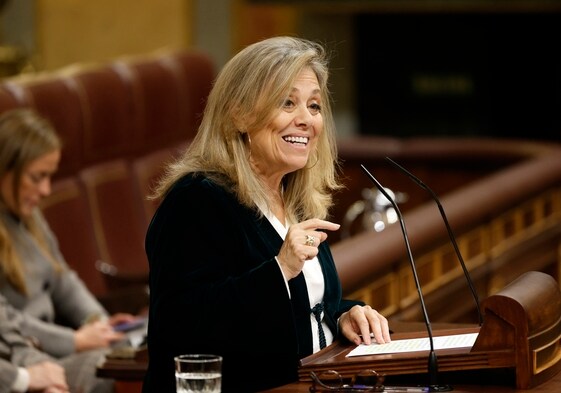 Macarena Montesinos, en la tribuna del Congreso.