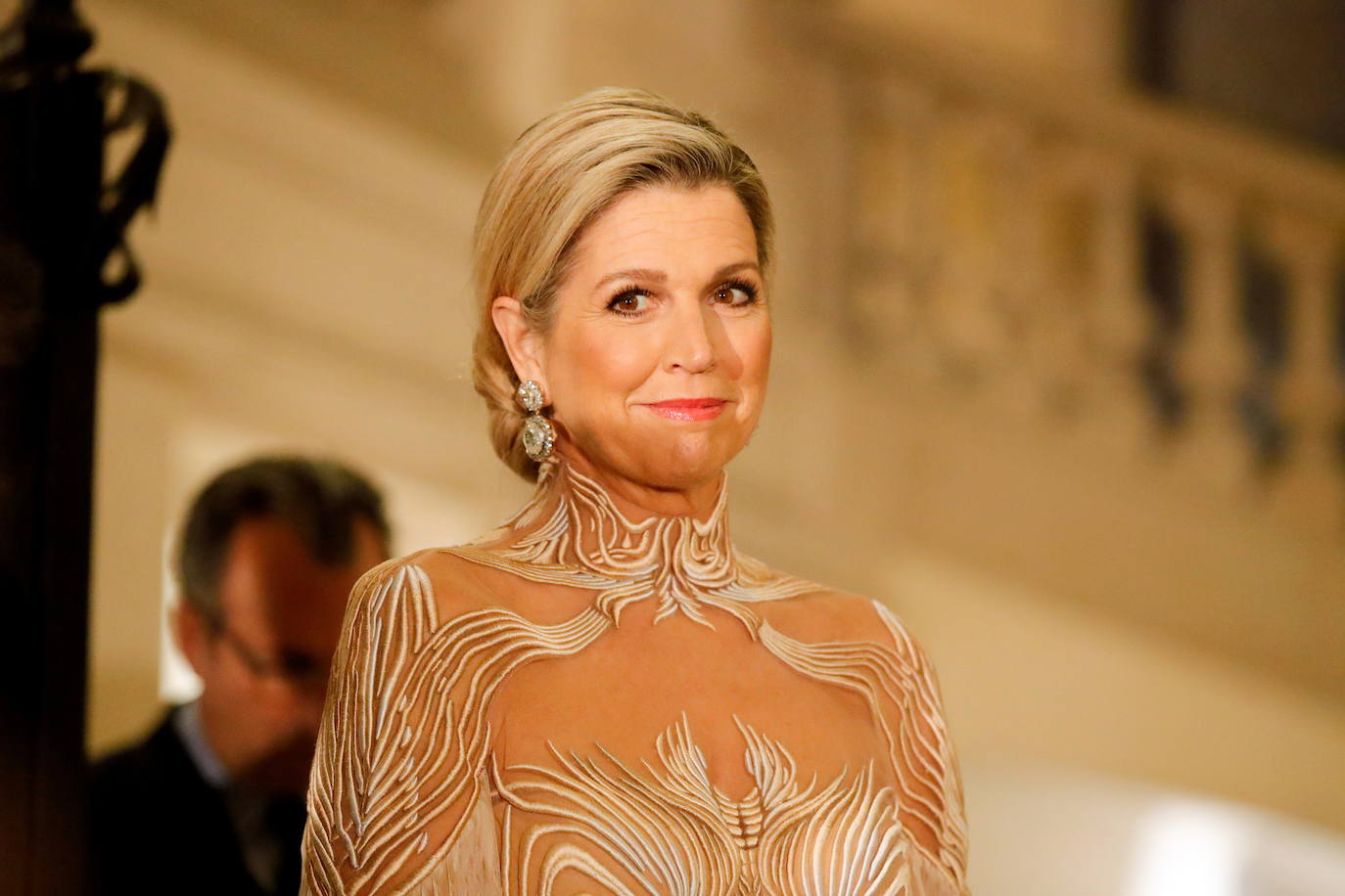 Máxima de Holanda y su aplaudido vestido con transparencias