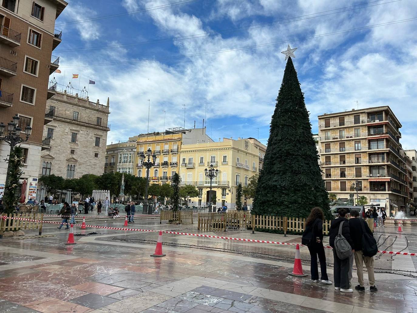 Valencia se prepara para recibir la Navidad