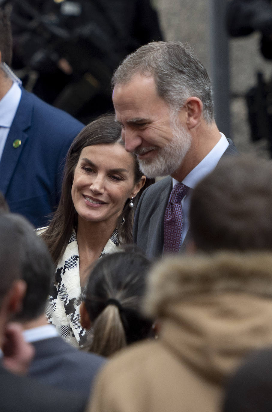 Letizia recupera su chaqueta más icónica