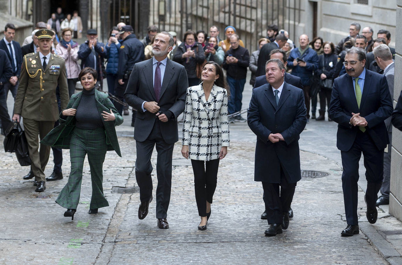 Letizia recupera su chaqueta más icónica