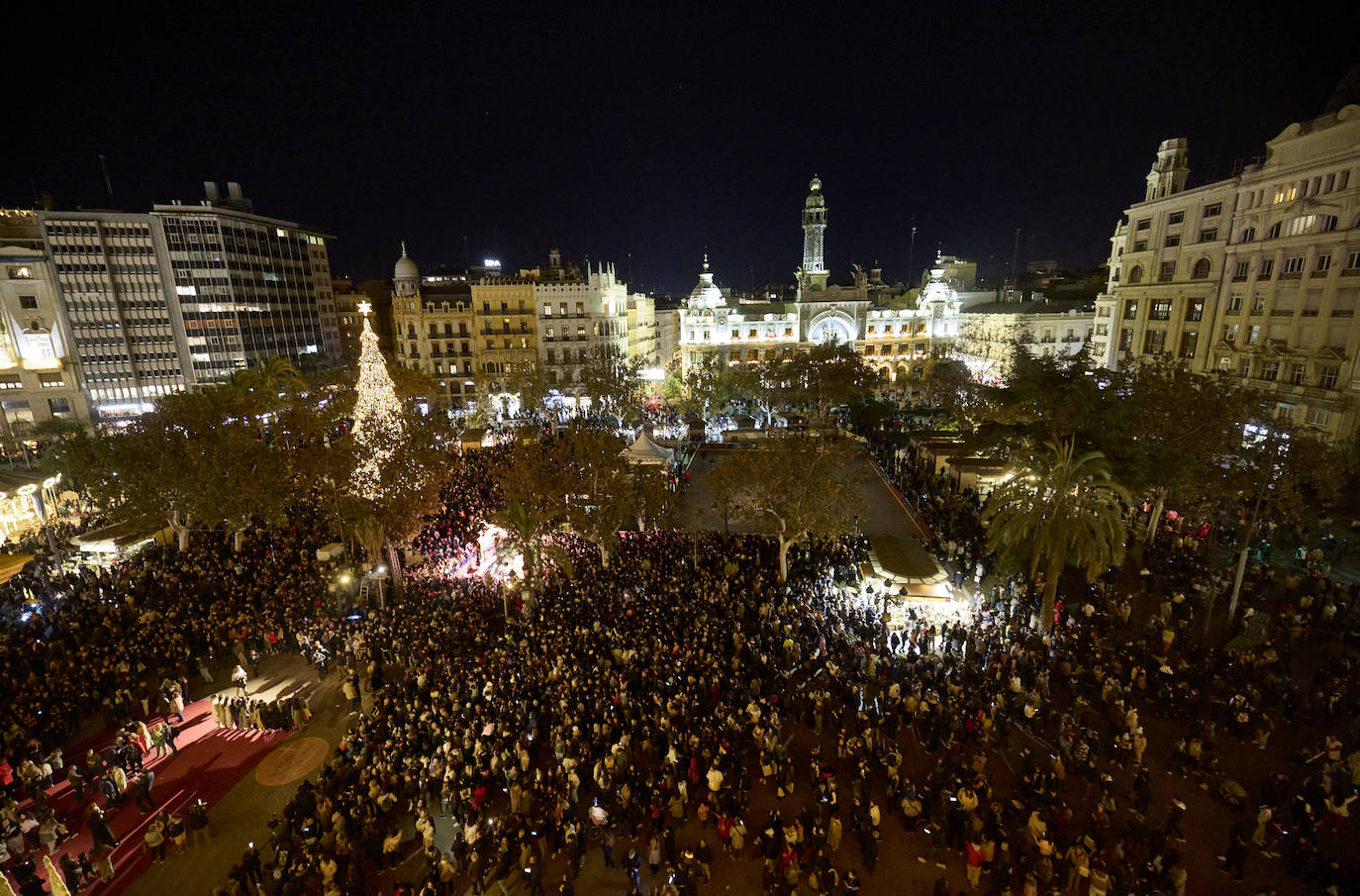 Valencia se ilumina para la Navidad