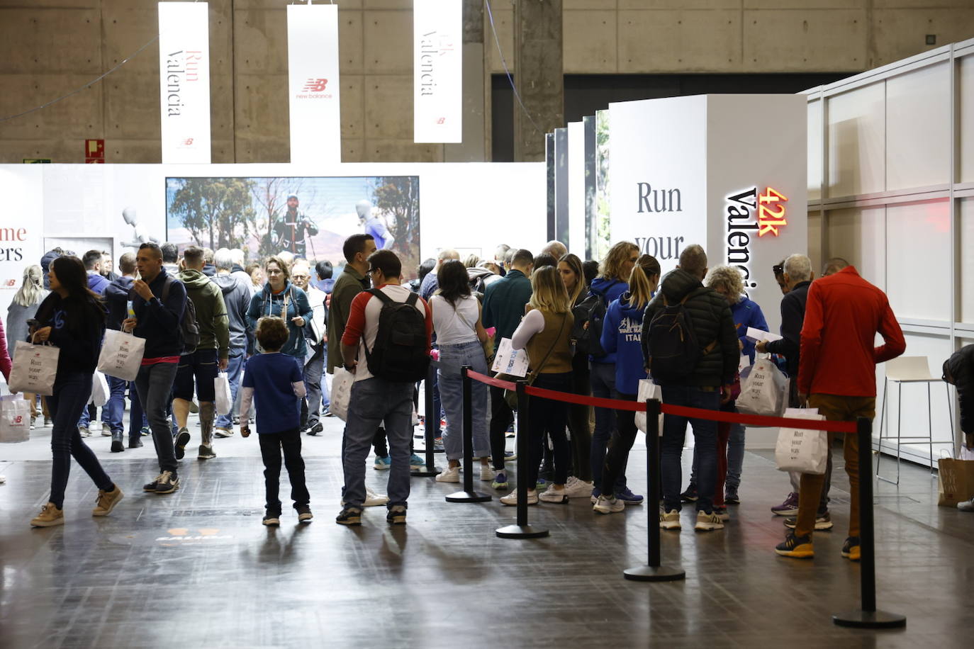 La feria del corredor se llena a pocas horas del Maratón de Valencia