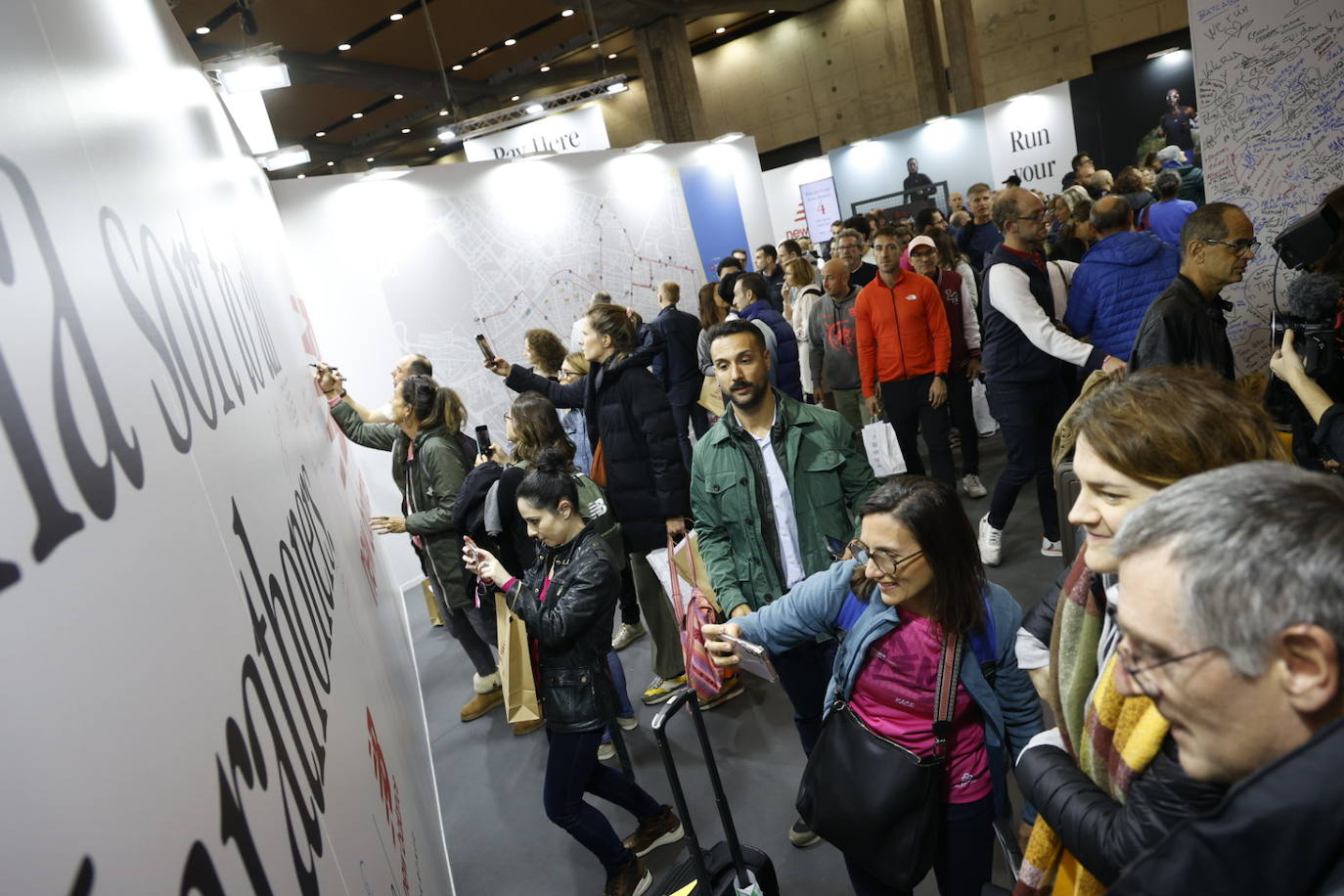 La feria del corredor se llena a pocas horas del Maratón de Valencia