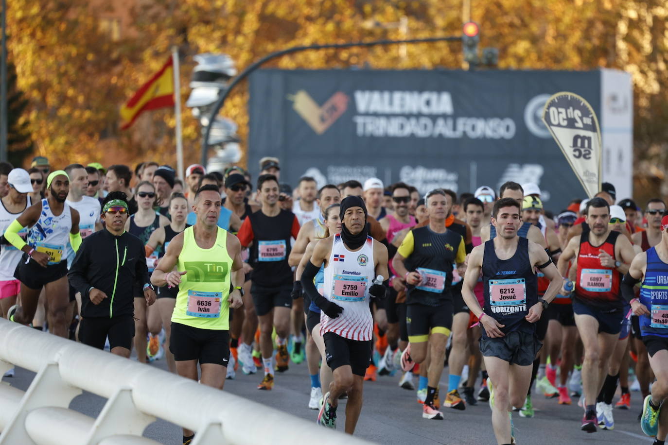 La emocionante salida del Maratón de Valencia 2023