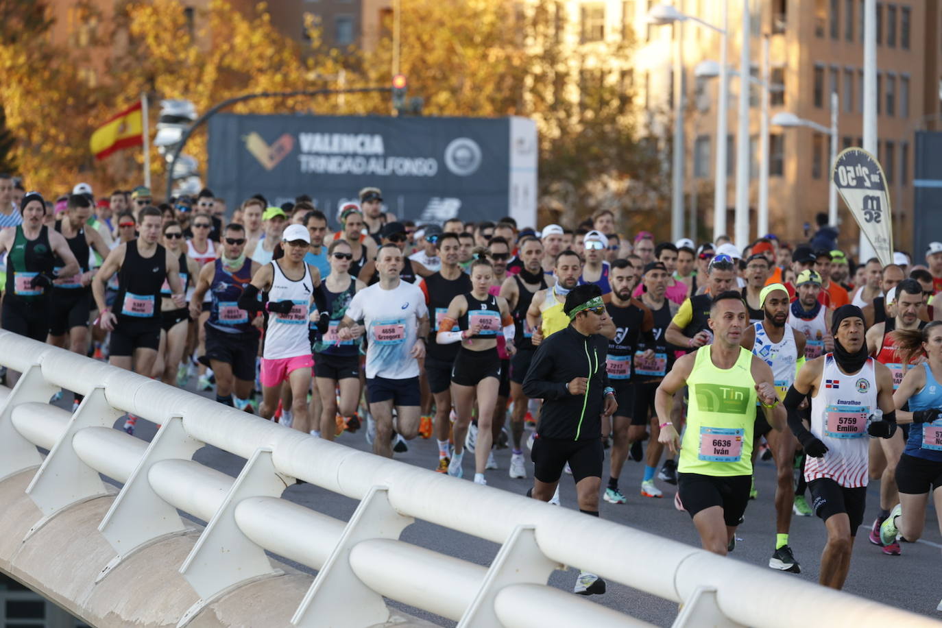 La emocionante salida del Maratón de Valencia 2023