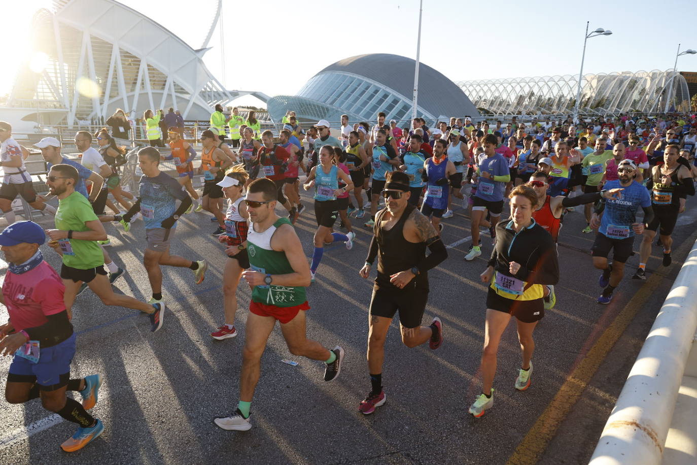 La emocionante salida del Maratón de Valencia 2023