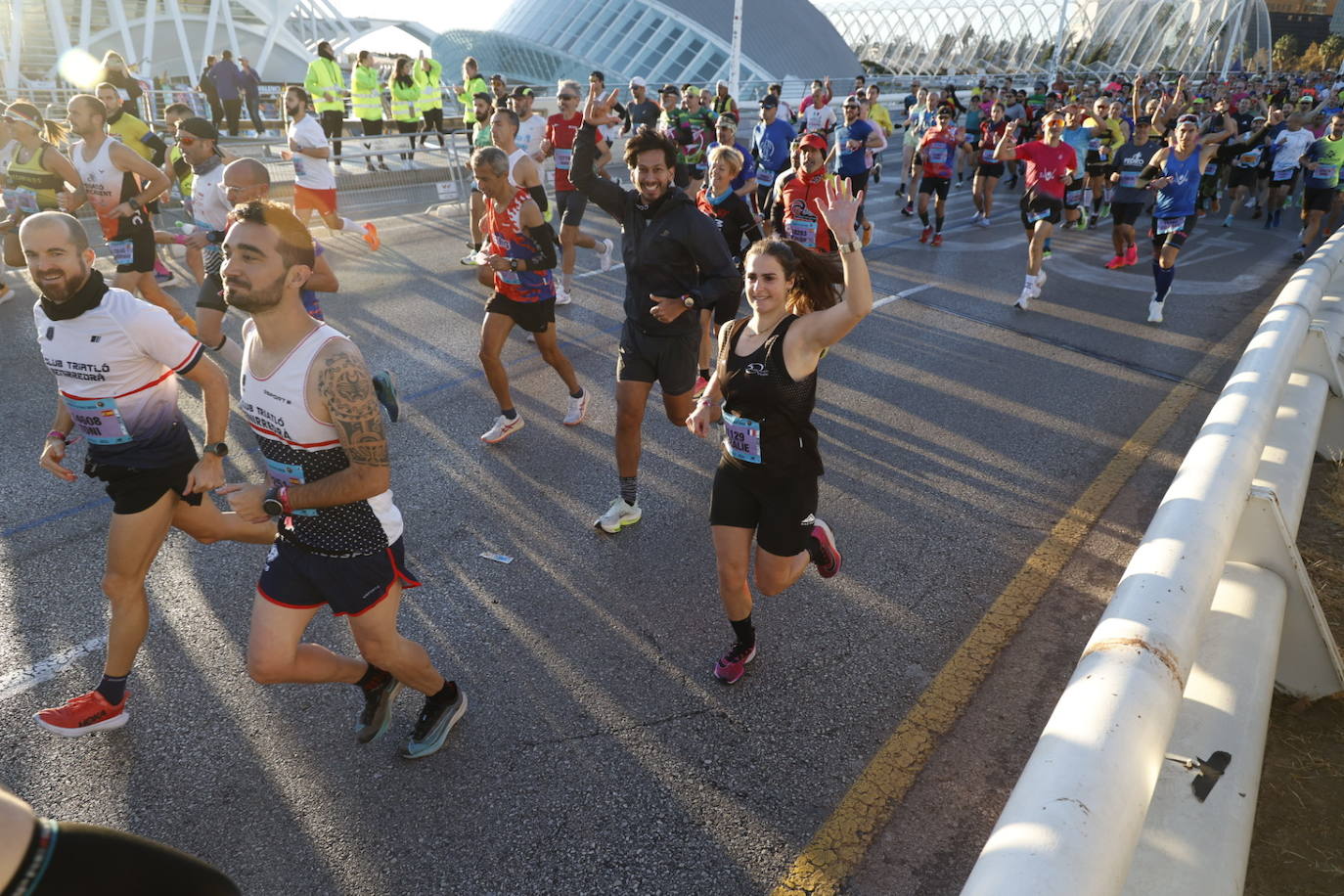 La emocionante salida del Maratón de Valencia 2023