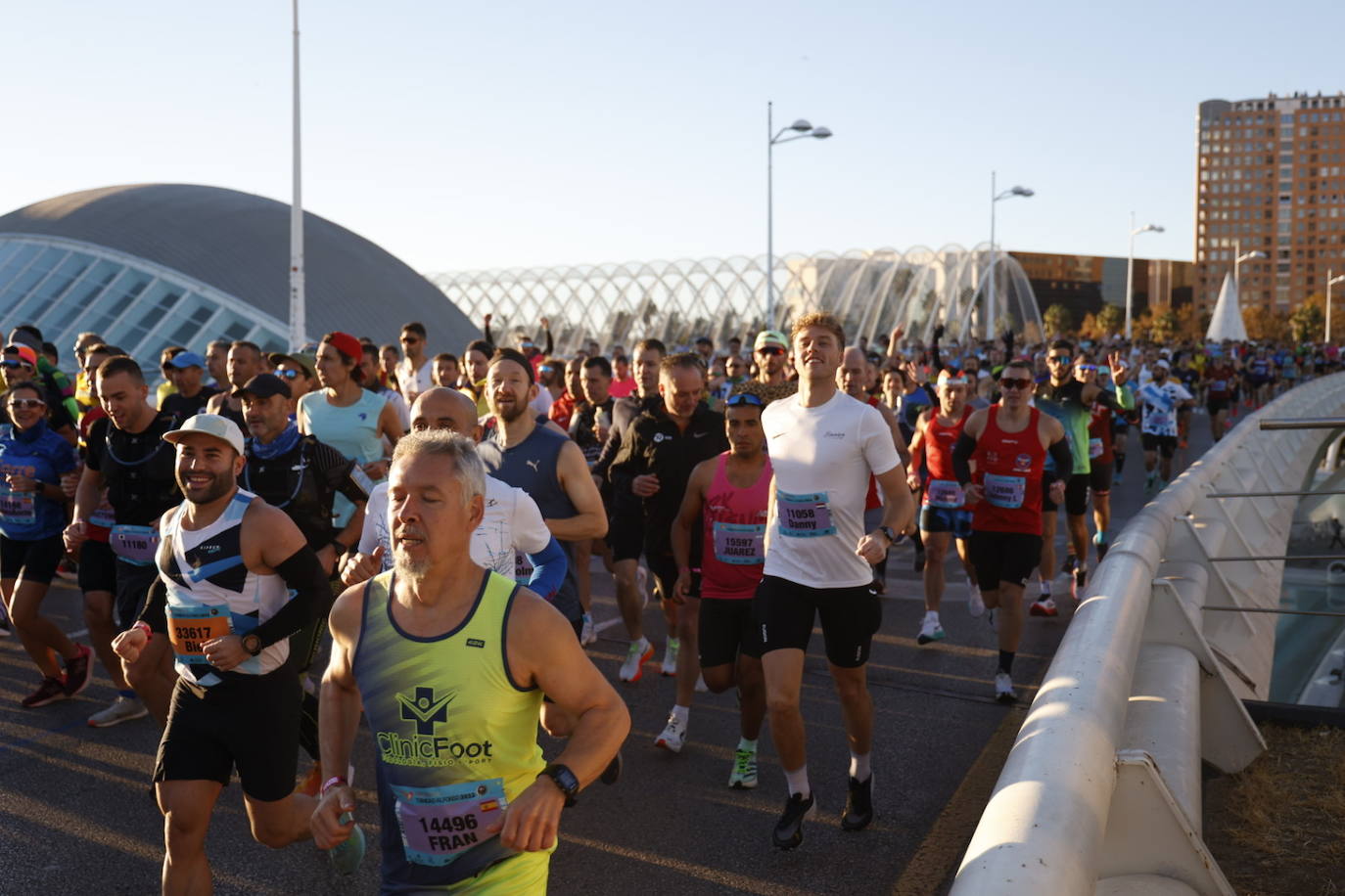 La emocionante salida del Maratón de Valencia 2023